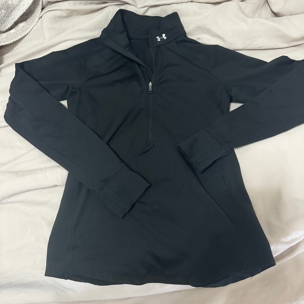 Under Armor Quarter Zip Up Top